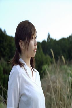 扒開老師濕漉漉的黑森林